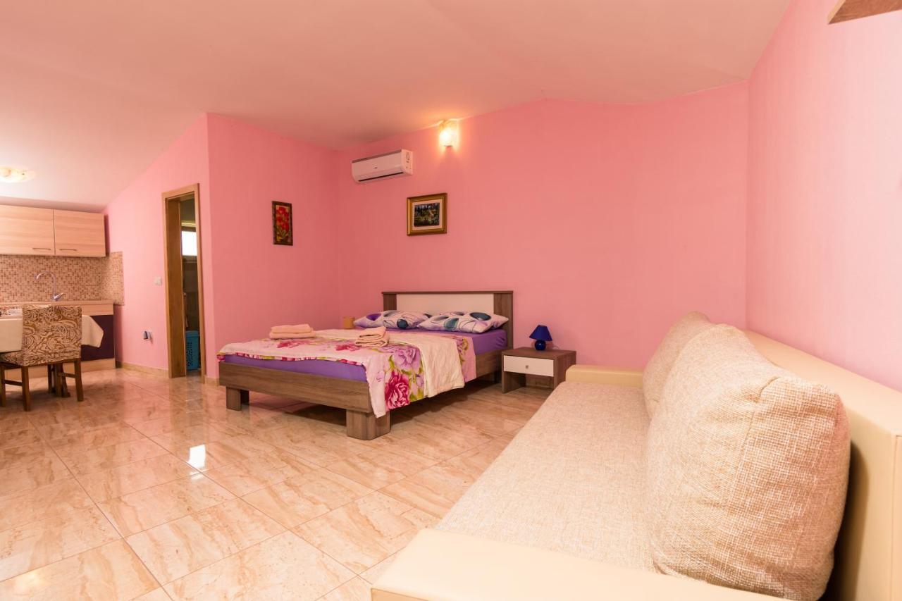 Lovely House Rovinj Exterior foto